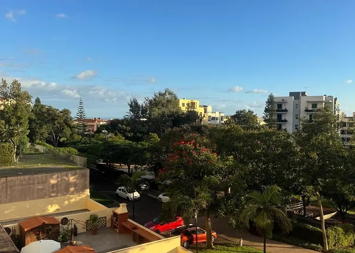 Ajuda Mar Holidays 公寓 *